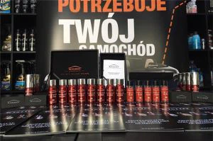 Одлична покривна течност за стакла за аутомобиле